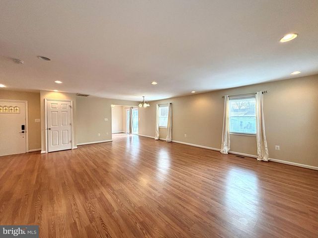 12327 FLAMINGO LN, Bowie, MD 20715