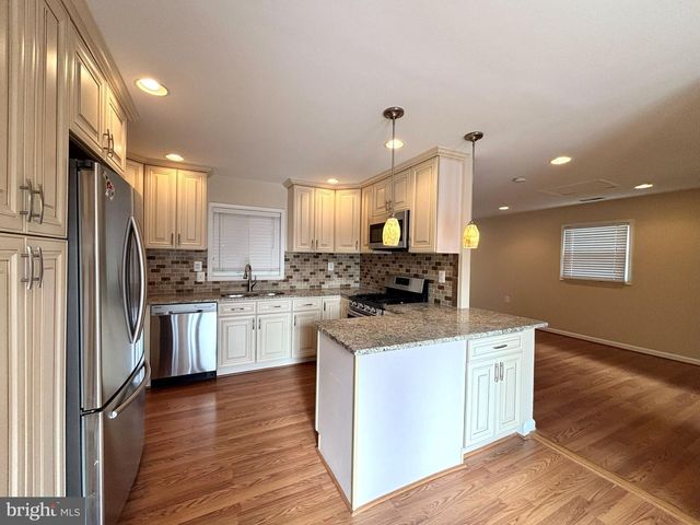 12327 FLAMINGO LN, Bowie, MD 20715