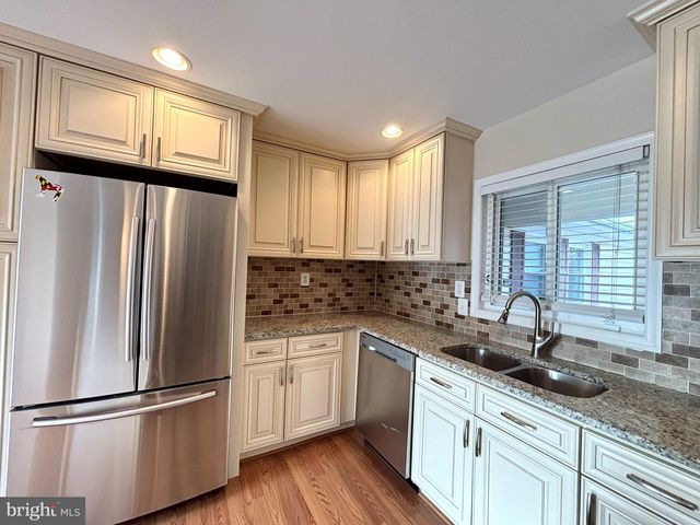 12327 FLAMINGO LN, Bowie, MD 20715