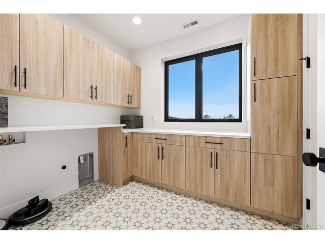 7894 Forest Keep Cir, Parker, CO 80134