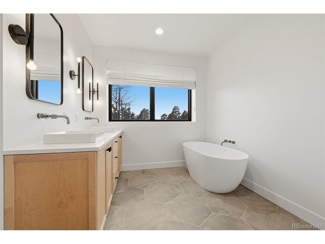 7894 Forest Keep Cir, Parker, CO 80134