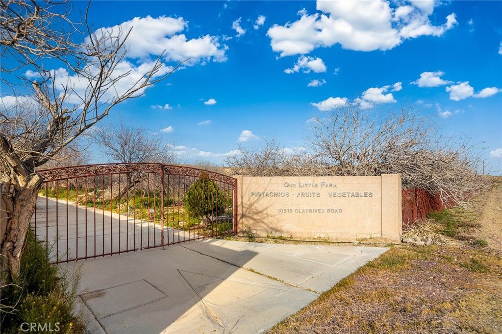 31516 Clay River Road, Barstow, CA 92311
