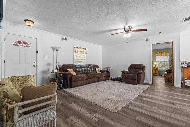 1101 Doe Run Drive, Tool, TX 75143