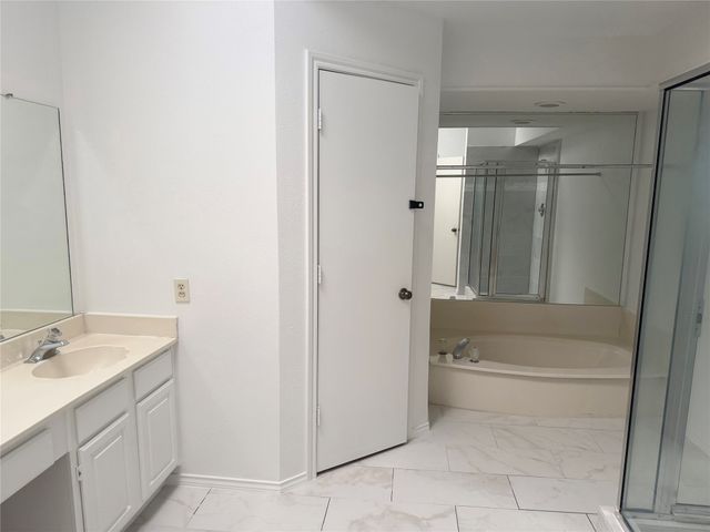 2021 Espinosa Drive, Carrollton, TX 75010