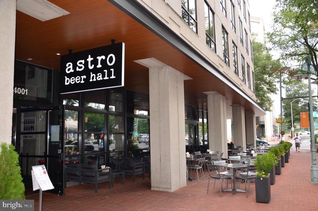 2713 24TH RD S, Arlington, VA 22206