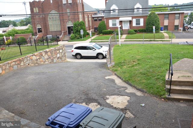 2713 24TH RD S, Arlington, VA 22206