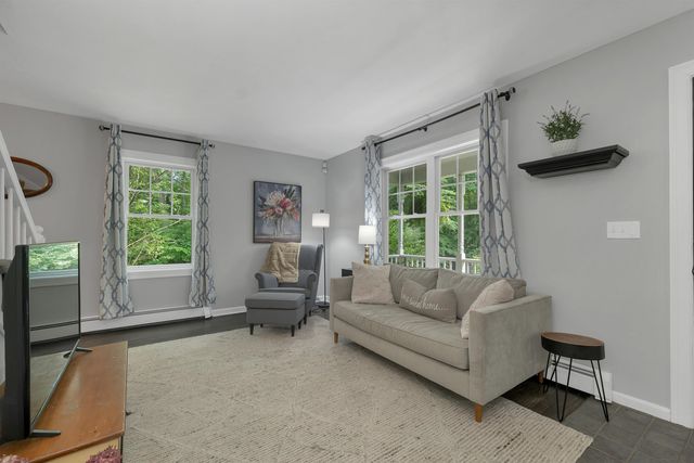 3 Pendergast Road, Newmarket, NH 03857