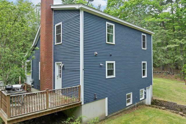 3 Pendergast Road, Newmarket, NH 03857