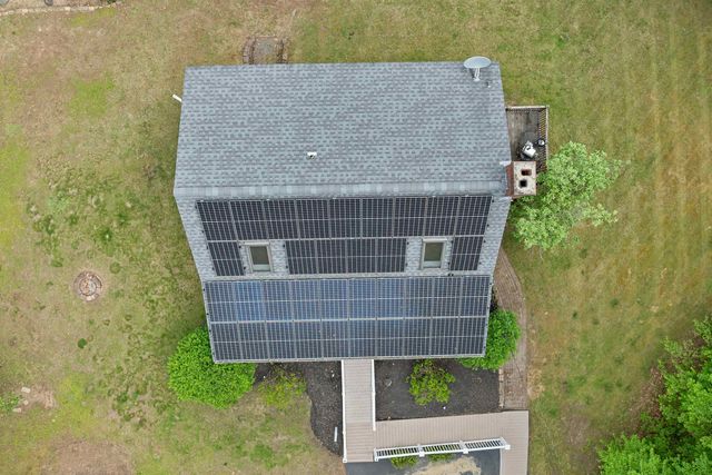 3 Pendergast Road, Newmarket, NH 03857