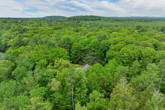 3 Pendergast Road, Newmarket, NH 03857