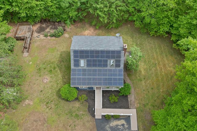 3 Pendergast Road, Newmarket, NH 03857