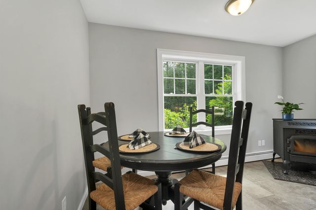 3 Pendergast Road, Newmarket, NH 03857