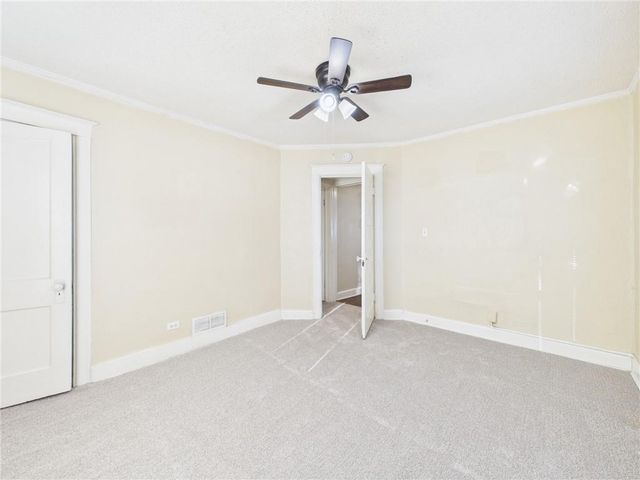 2424 Norton Avenue, Kansas City, MO 64127