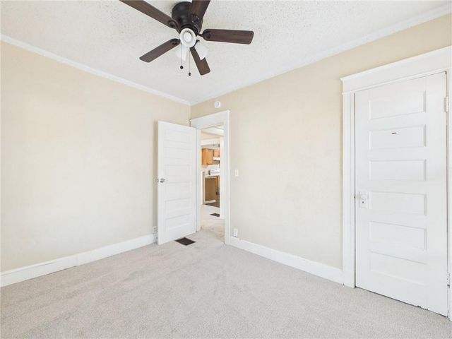 2424 Norton Avenue, Kansas City, MO 64127