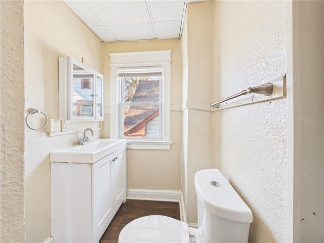 2424 Norton Avenue, Kansas City, MO 64127