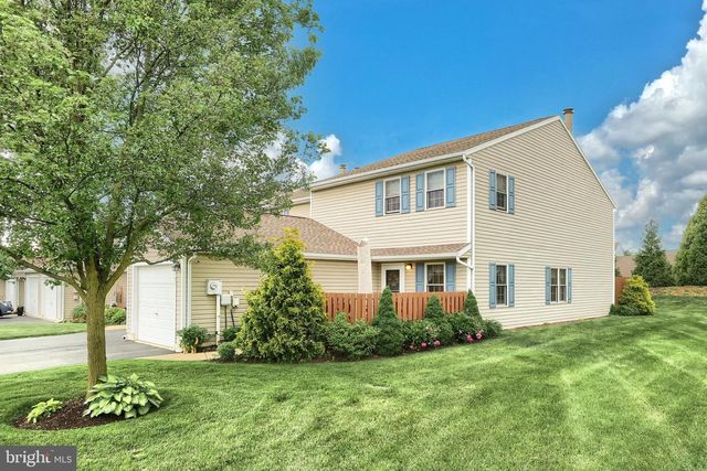 701 STONEGATE CT, York, PA 17408