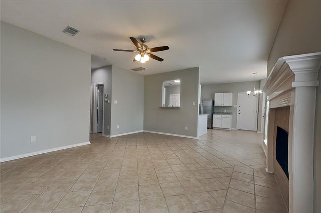 1210 Colonial Heights Drive, Richmond, TX 77406