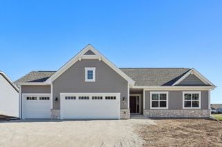 91 York STREET #Lt2, Union Grove, WI 53182