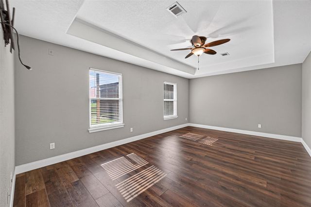 3903 Dawn Lane, Richmond, TX 77406