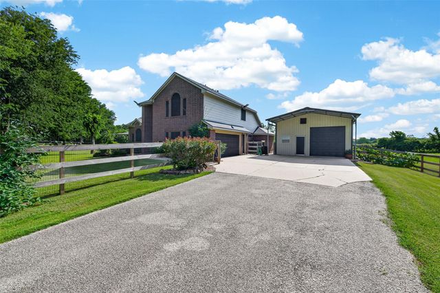 3903 Dawn Lane, Richmond, TX 77406