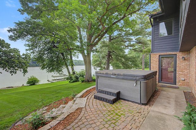 725 Bradford Avenue, Champlin, MN 55316