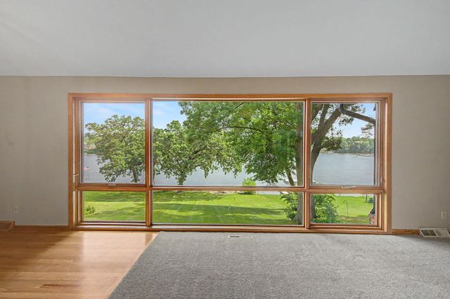 725 Bradford Avenue, Champlin, MN 55316