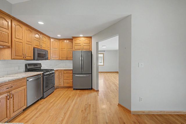 725 Bradford Avenue, Champlin, MN 55316