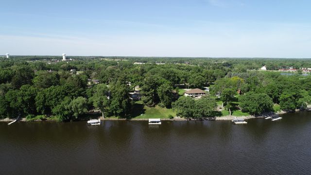725 Bradford Avenue, Champlin, MN 55316