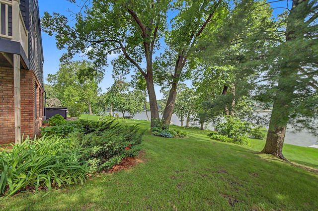 725 Bradford Avenue, Champlin, MN 55316