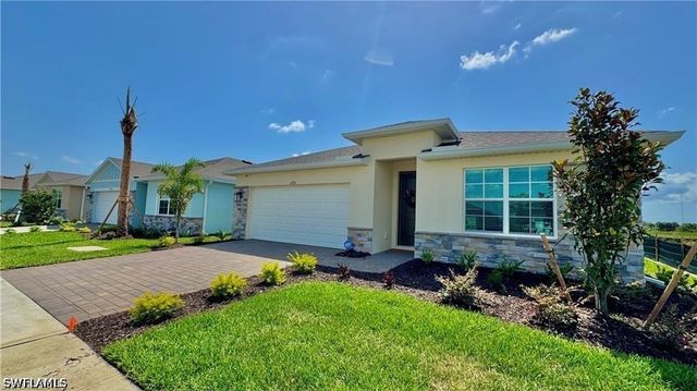 17710 Shade Tree LOOP, Babcock Ranch, FL 33982