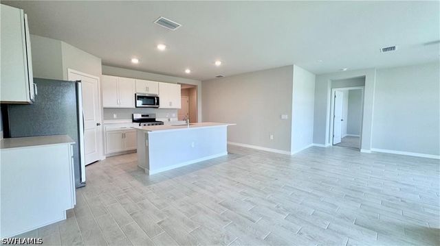 17710 Shade Tree LOOP, Babcock Ranch, FL 33982