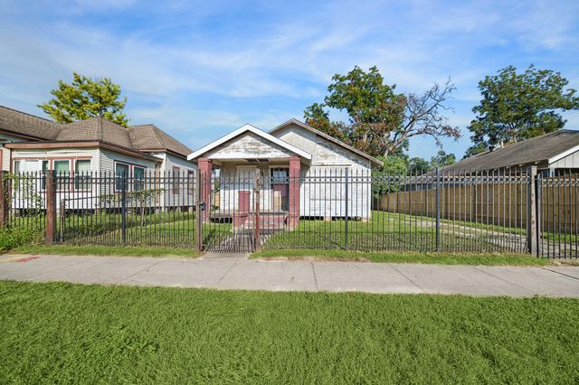 1224 Studewood Street, Houston, TX 77008