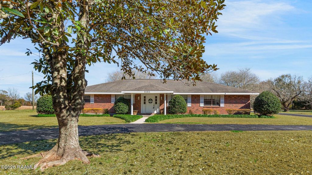 1146 Johnson Road, Breaux Bridge, LA 70517
