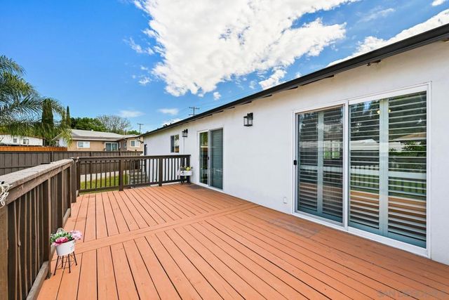 1526 Greenfield Dr, El Cajon, CA 92021