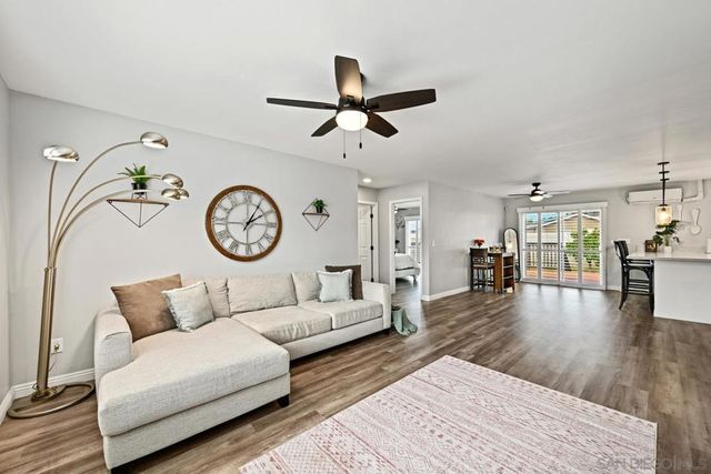 1526 Greenfield Dr, El Cajon, CA 92021