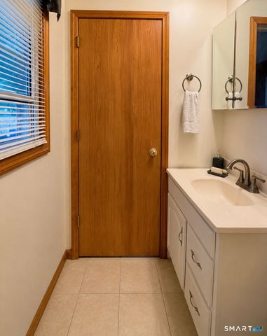 6 Linda Lane, Plainfield, CT 06374