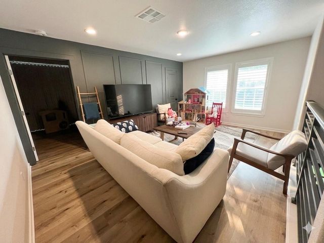 2906 Pecan Ridge Drive, Sugar Land, TX 77479