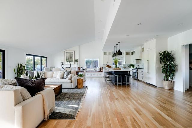 1100 Graham Hill Road, Santa Cruz, CA 95060