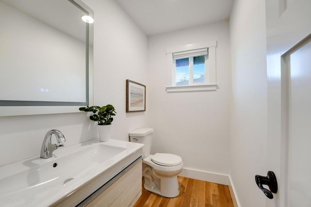 1100 Graham Hill Road, Santa Cruz, CA 95060