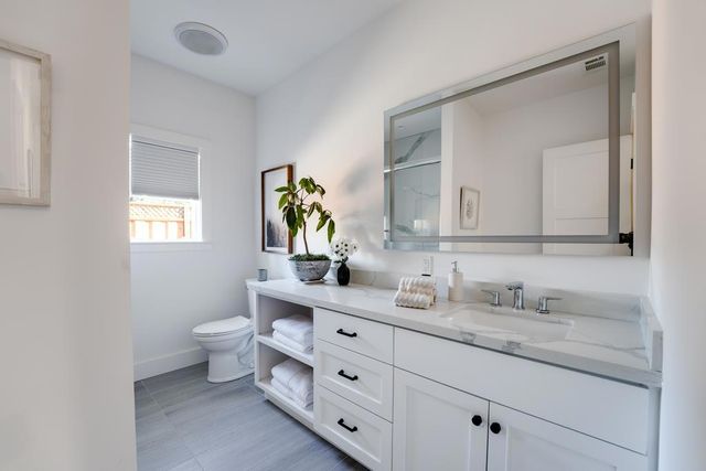 1100 Graham Hill Road, Santa Cruz, CA 95060