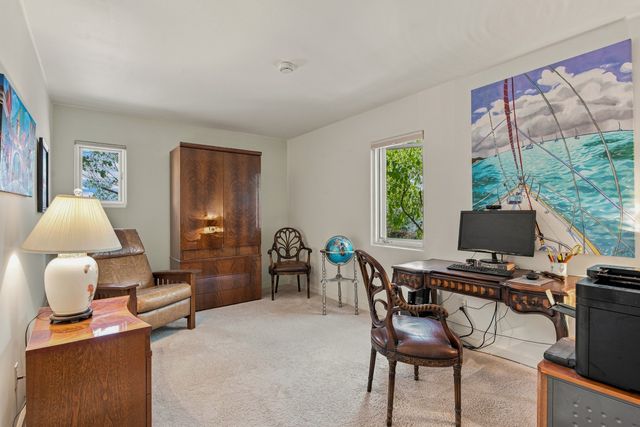 112 Sunrise Drive E, Santa Fe, NM 87506