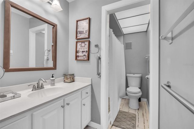1409 56TH STREET W 1409, Bradenton, FL 34209