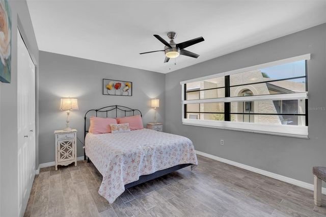 1409 56TH STREET W 1409, Bradenton, FL 34209