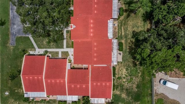 1409 56TH STREET W 1409, Bradenton, FL 34209