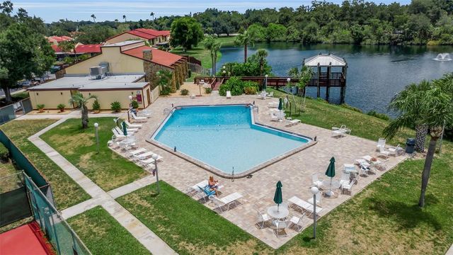 1409 56TH STREET W 1409, Bradenton, FL 34209