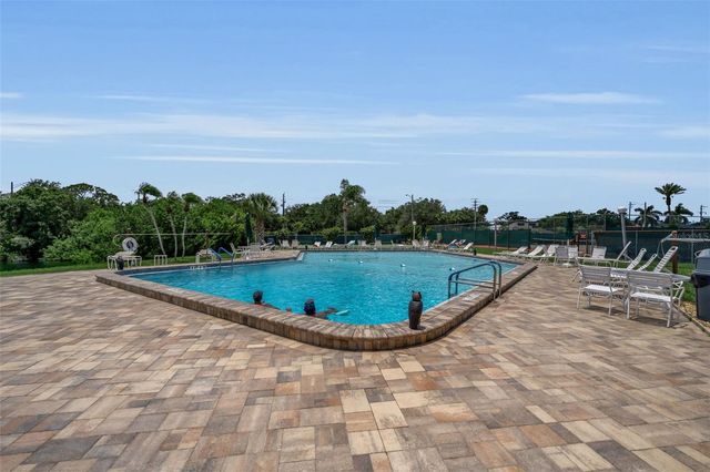 1409 56TH STREET W 1409, Bradenton, FL 34209