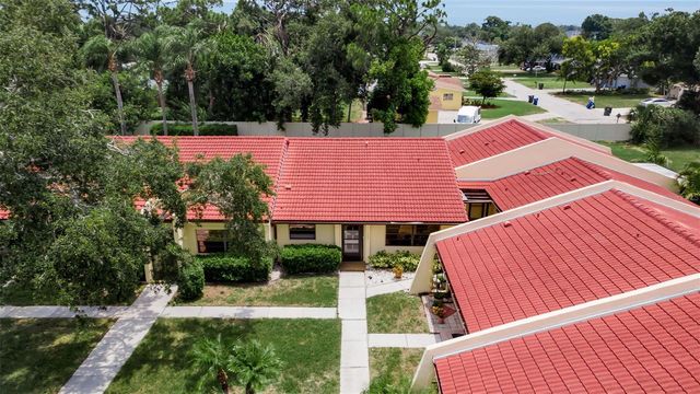 1409 56TH STREET W 1409, Bradenton, FL 34209