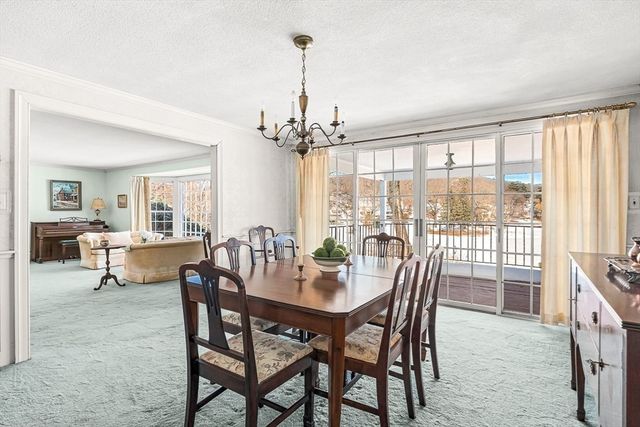 10 Dartmouth Street, Winchester, MA 01890