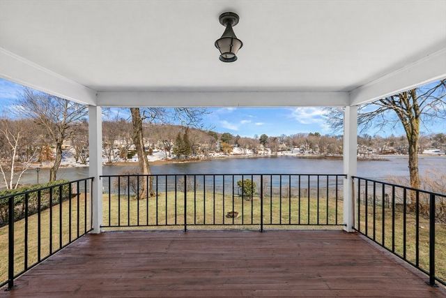 10 Dartmouth Street, Winchester, MA 01890