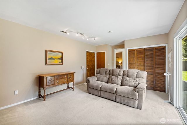 15115 3rd Lane NE, Duvall, WA 98019